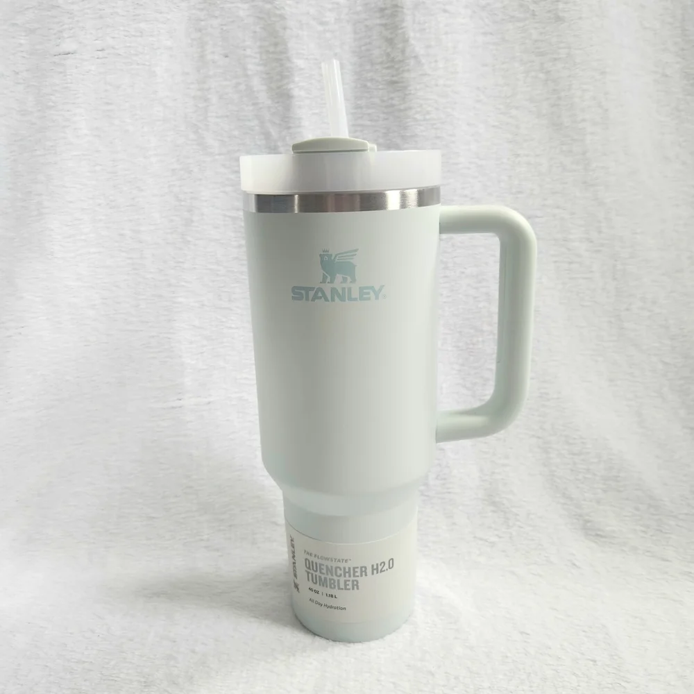NWT Stanley 40 Oz Quencher H2.0 Tumbler - Mist Limited Edition